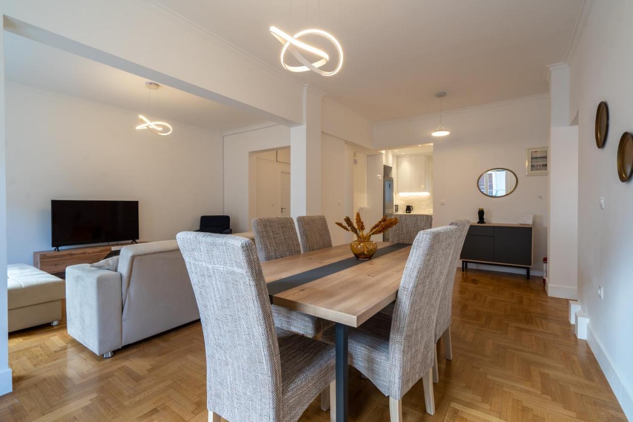 The Urban King Apartment Atene Esterno foto